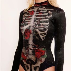 NWT Blackmilk Velvet Creeper Bodysuit